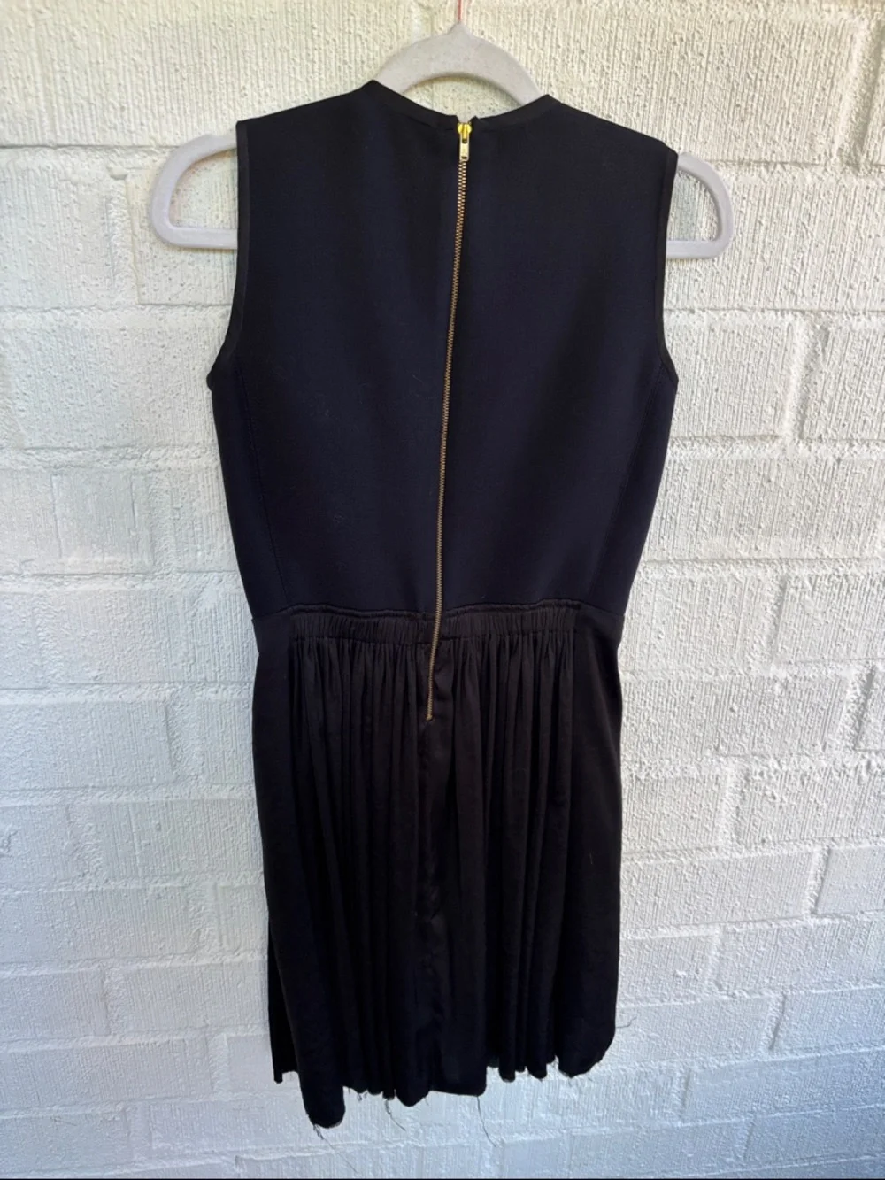 A.L.C. Crew Neck Silk Navy Black Sleeveless Pleated Mini Dress sz 2 - Picture 7 of 8